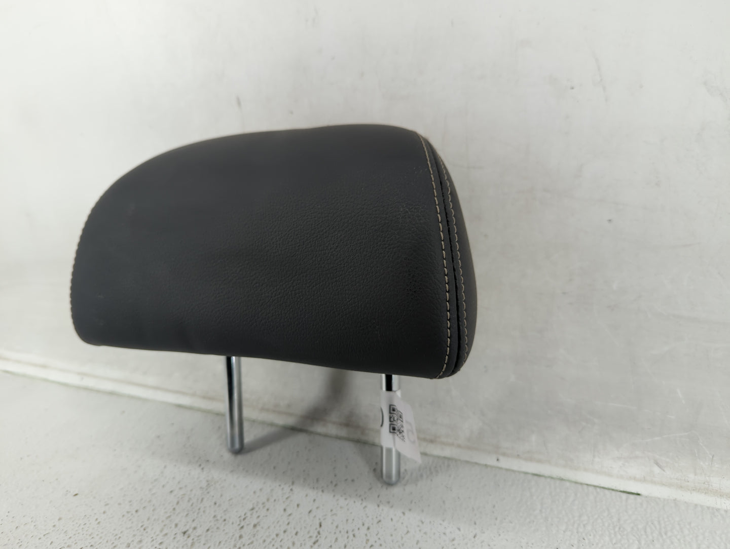 2016-2017 Nissan Altima Headrest Head Rest Rear Seat Fits Fits 2016 2017 OEM Used Auto Parts - Oemusedautoparts1.com