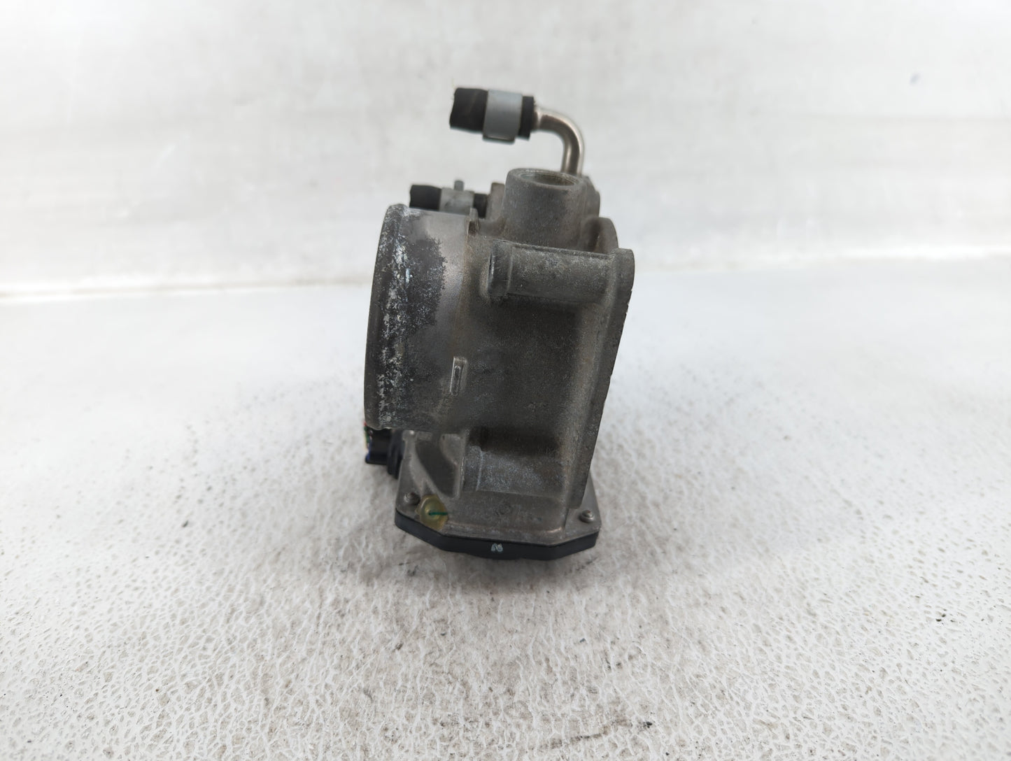 2013-2018 Nissan Altima Throttle Body P/N:3TA60-01 A Fits Fits 2013 2014 2015 2016 2017 2018 2019 2020 OEM Used Auto Parts -
