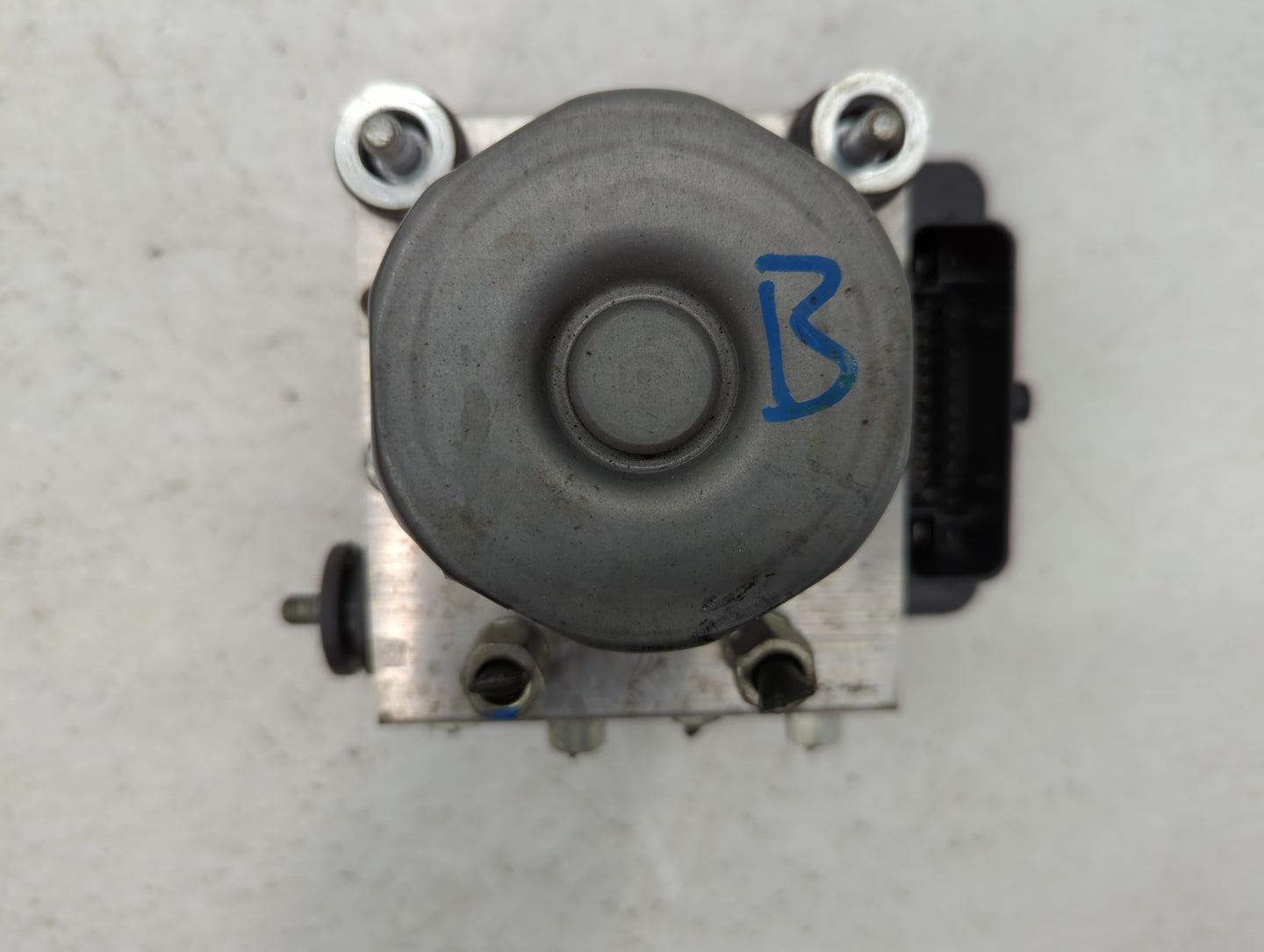 2016-2017 Nissan Altima ABS Pump Control Module Replacement P/N:47660 9HS0C Fits Fits 2016 2017 OEM Used Auto Parts - Oemuse