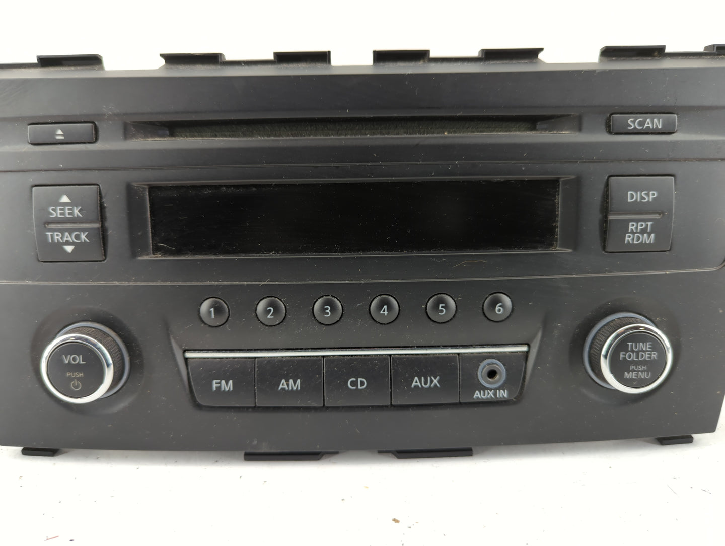 2016-2017 Nissan Altima Am Fm Cd Player Radio Receiver - Oemusedautoparts1.com