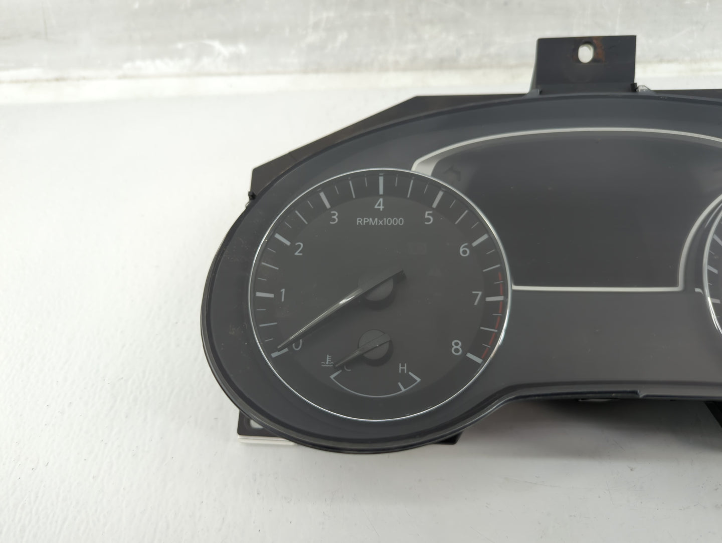 2016-2017 Nissan Altima Instrument Cluster Speedometer Gauges P/N:24810 9HS8B Fits Fits 2016 2017 OEM Used Auto Parts - Oemu