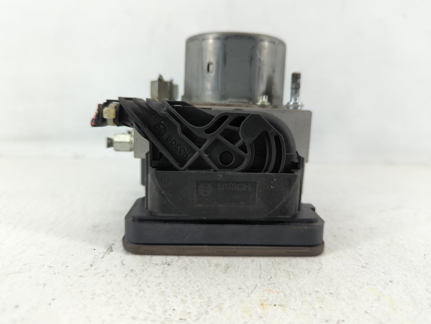 2016-2017 Nissan Altima ABS Pump Control Module Replacement P/N:476609HS0C Fits Fits 2016 2017 OEM Used Auto Parts - Oemused