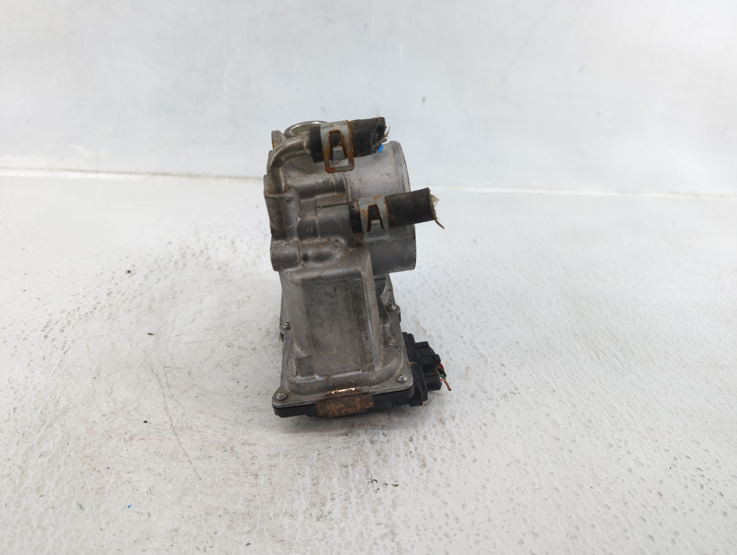 2013-2018 Nissan Altima Throttle Body P/N:3TA60-01 A Fits Fits 2013 2014 2015 2016 2017 2018 2019 2020 OEM Used Auto Parts -