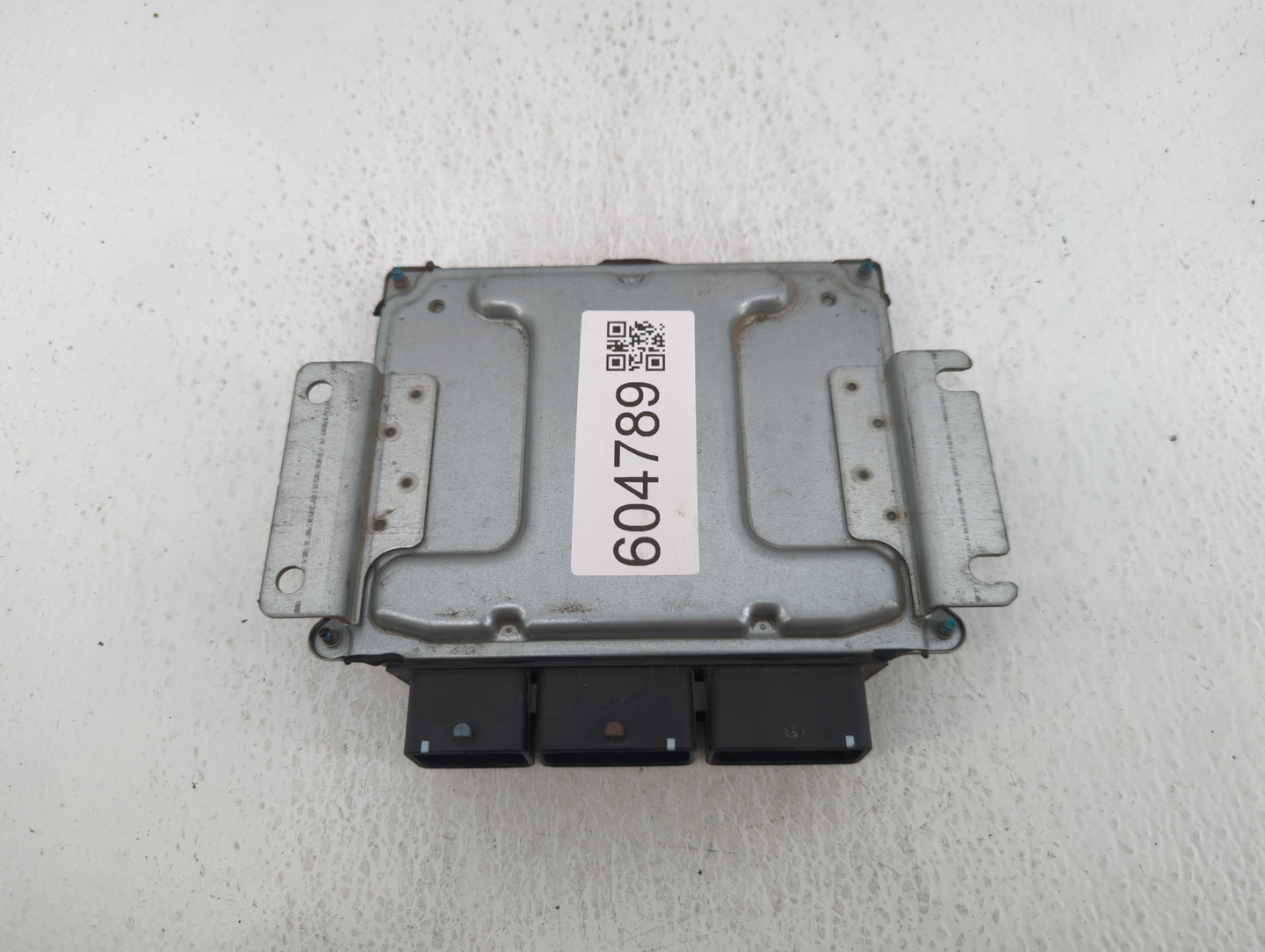 2016-2017 Nissan Altima PCM Engine Control Computer ECU ECM PCU OEM P/N:NEC014-088 Fits Fits 2016 2017 OEM Used Auto Parts -