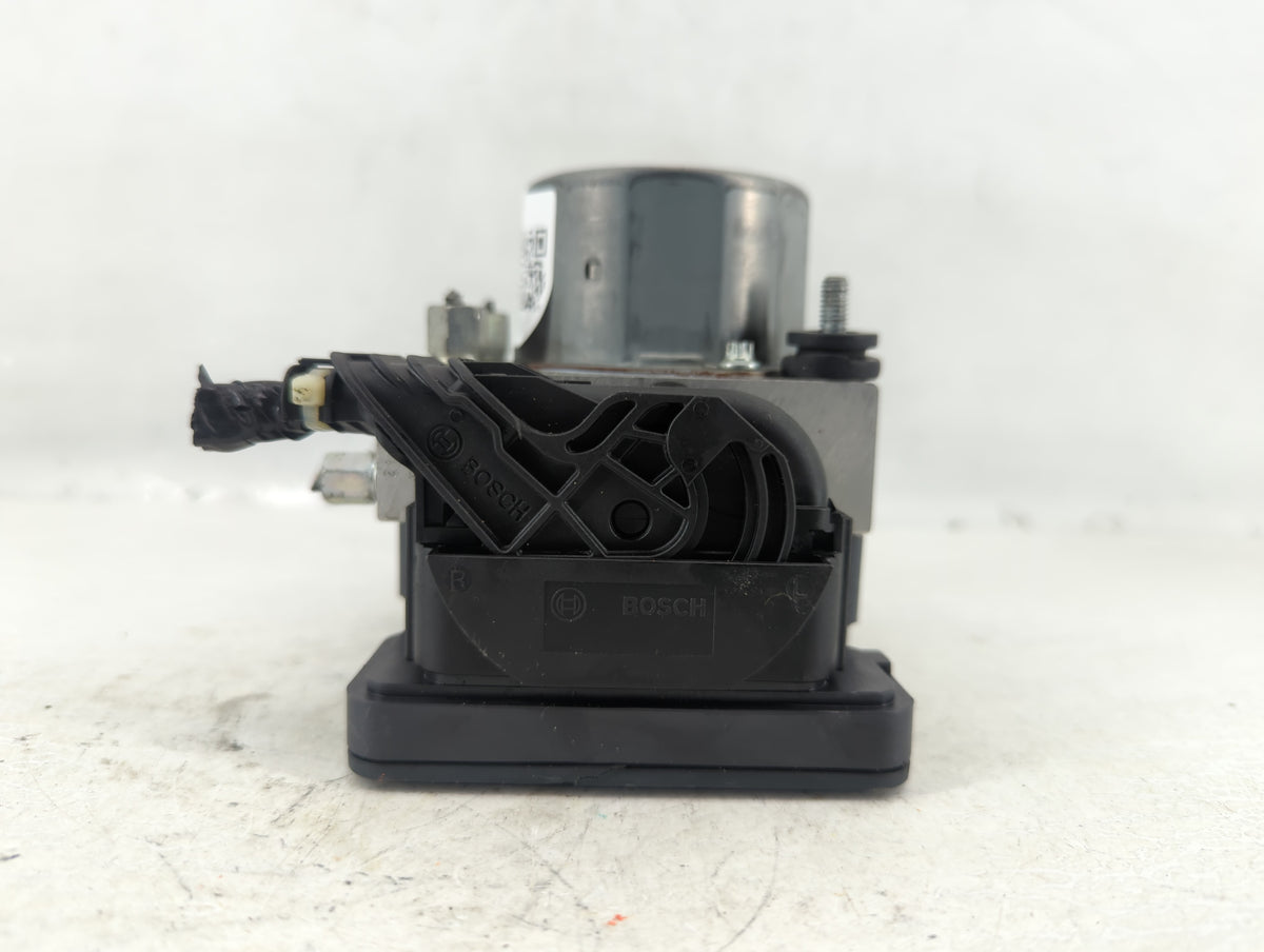 2016-2017 Nissan Altima Anti-Lock Brake ABS Pump Module Actuator OEM P/N:47660 9HS0A Fits Fits 2016 2017 OEM Used Auto Parts