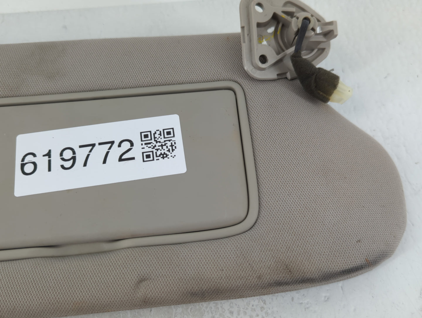 2013-2018 Nissan Altima Sun Visor Shade Replacement Passenger Right Mirror Fits Fits 2013 2014 2015 2016 2017 2018 OEM Used 