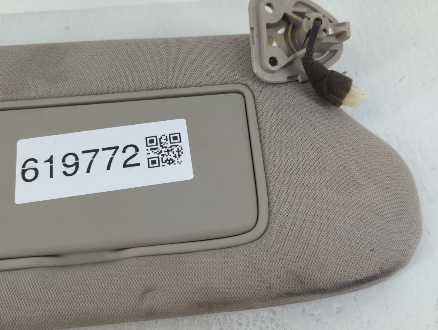 2013-2018 Nissan Altima Sun Visor Shade Replacement Passenger Right Mirror Fits Fits 2013 2014 2015 2016 2017 2018 OEM Used 