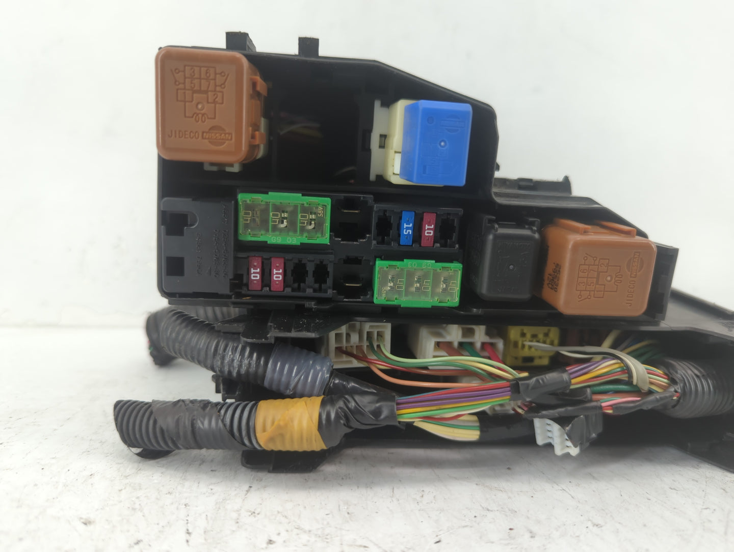 2016-2017 Nissan Altima Fusebox Fuse Box Panel Relay Module P/N:7254-5763-30 Fits Fits 2016 2017 OEM Used Auto Parts - Oemus