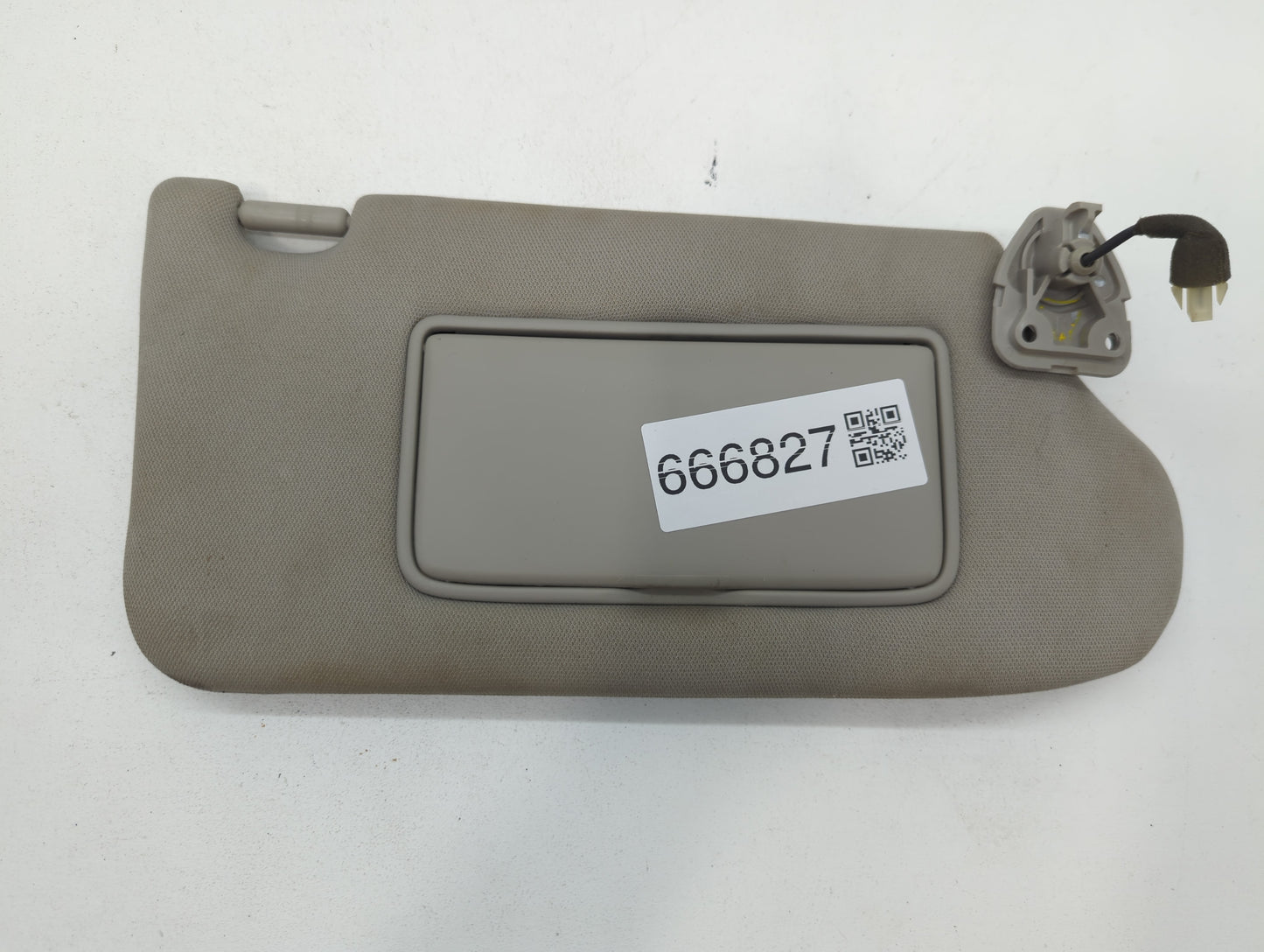 2013-2018 Nissan Altima Sun Visor Shade Replacement Passenger Right Mirror Fits Fits 2013 2014 2015 2016 2017 2018 OEM Used 