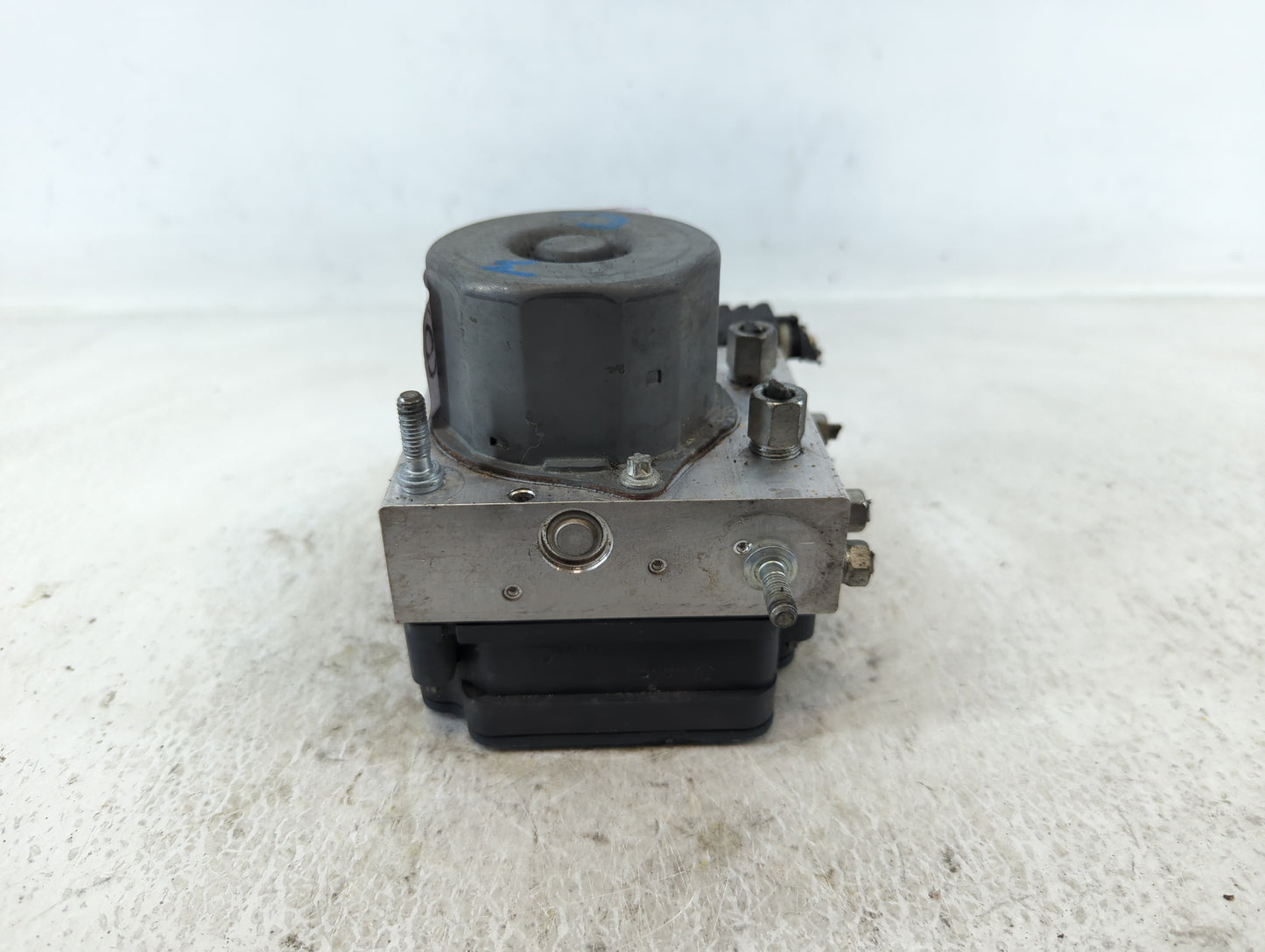 2016-2017 Nissan Altima ABS Pump Control Module Replacement P/N:47660 9HS0A Fits Fits 2016 2017 OEM Used Auto Parts - Oemuse