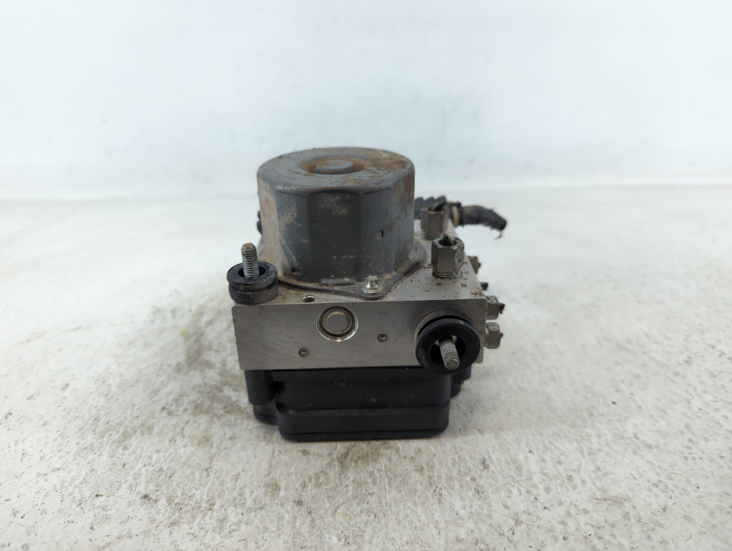 2016-2017 Nissan Altima ABS Pump Control Module Replacement P/N:47660 9HS0A Fits Fits 2016 2017 OEM Used Auto Parts - Oemuse