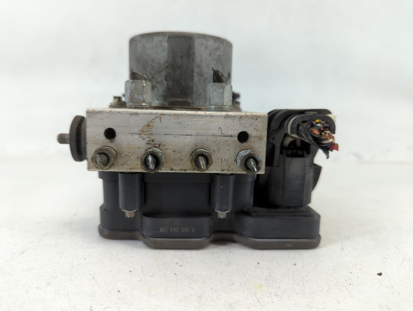 2016-2017 Nissan Altima ABS Pump Control Module Replacement P/N:47660 9HS0A Fits Fits 2016 2017 OEM Used Auto Parts - Oemuse