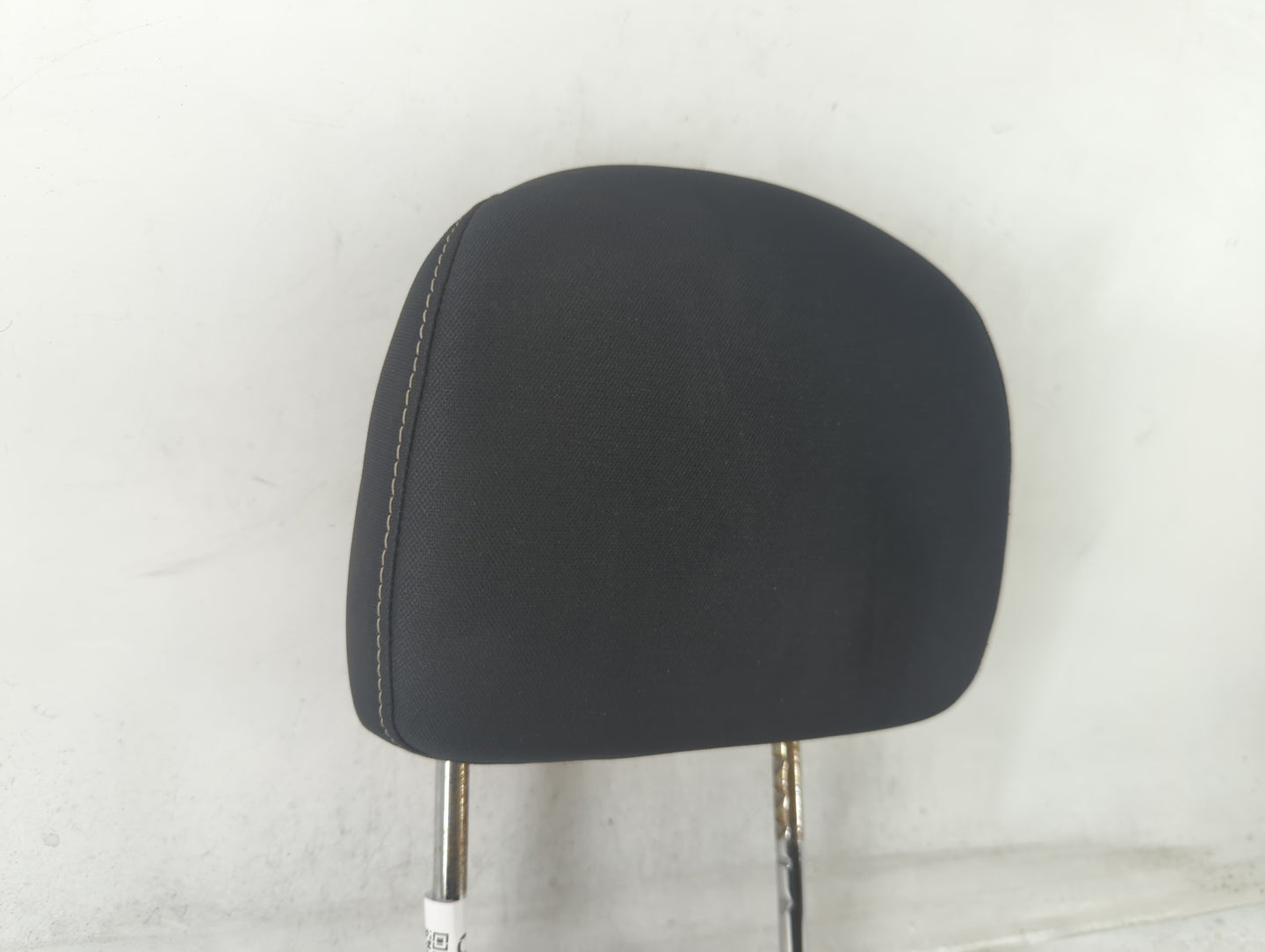 2016 Nissan Altima Headrest Head Rest Front Driver Passenger Seat Fits OEM Used Auto Parts - Oemusedautoparts1.com