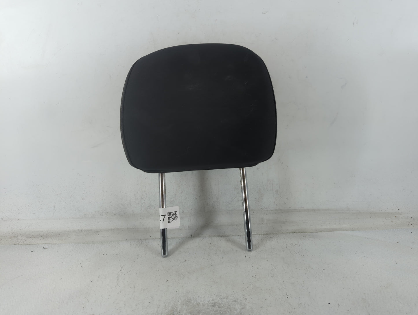 2016-2017 Nissan Altima Headrest Head Rest Front Driver Passenger Seat Fits Fits 2016 2017 OEM Used Auto Parts - Oemusedauto