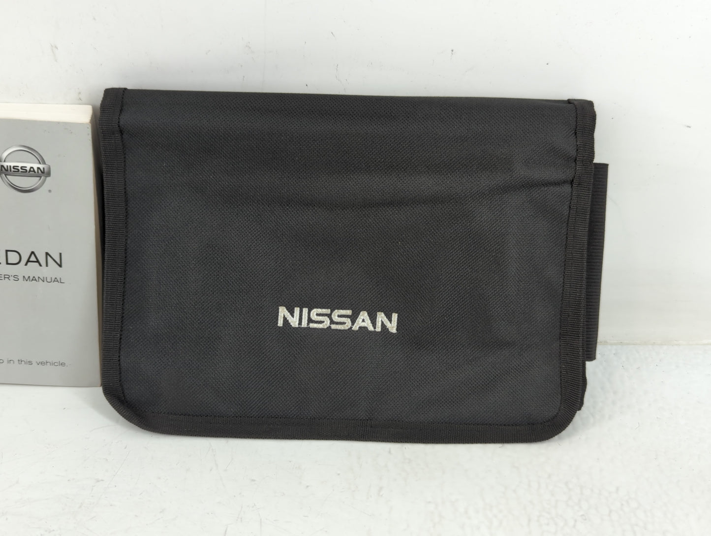 2016 Nissan Altima Owners Manual Book Guide OEM Used Auto Parts - Oemusedautoparts1.com