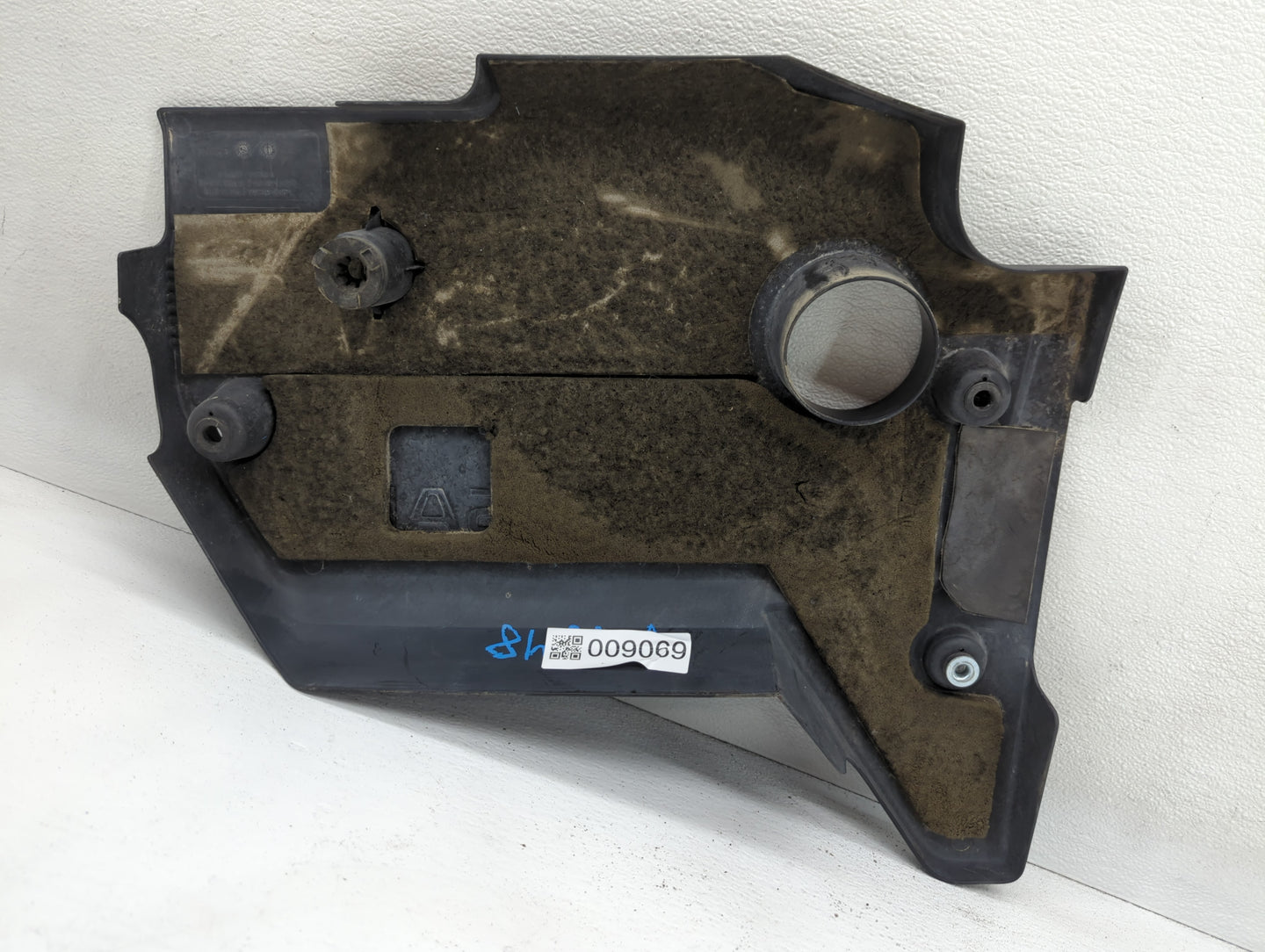 2016 Nissan Altima Engine Cover - Oemusedautoparts1.com
