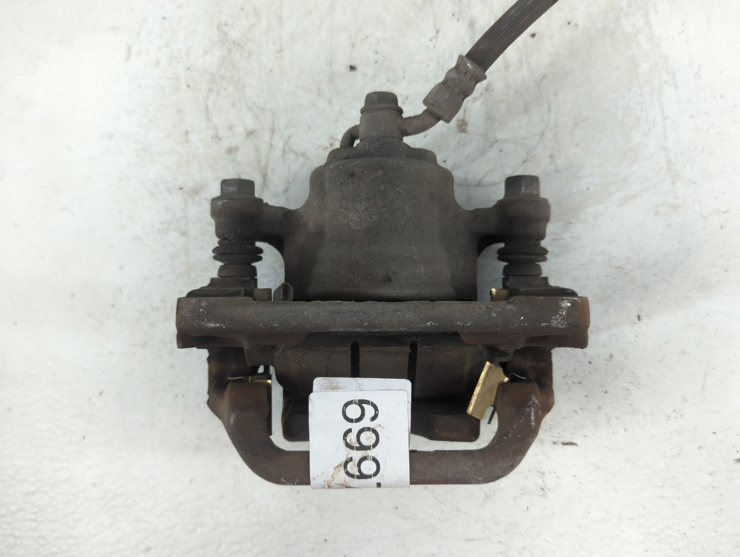 2007-2018 Nissan Altima Front Driver Left Brake Caliper - Oemusedautoparts1.com