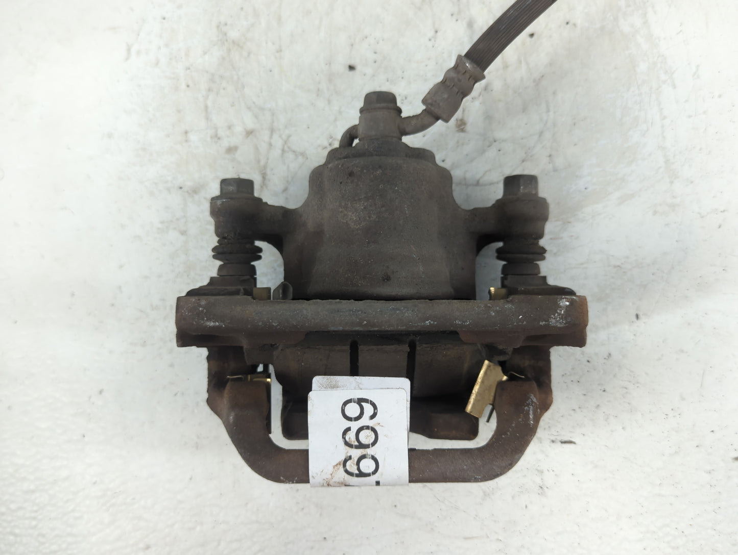 2007-2018 Nissan Altima Front Driver Left Brake Caliper - Oemusedautoparts1.com