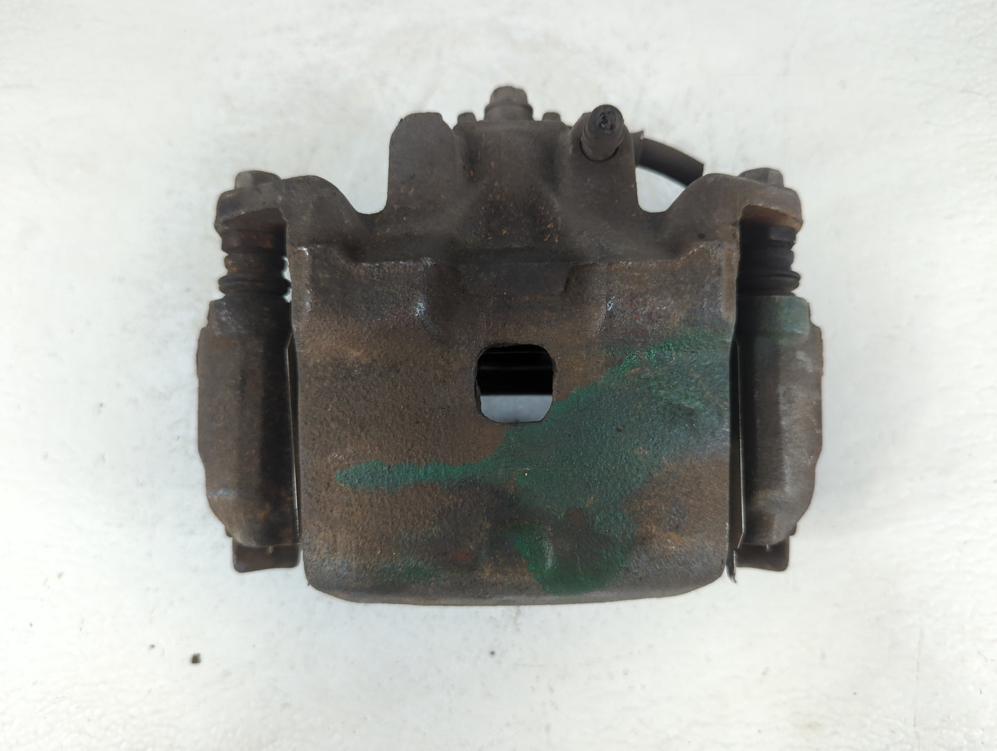 2013-2021 Nissan Altima Front Driver Left Brake Caliper - Oemusedautoparts1.com