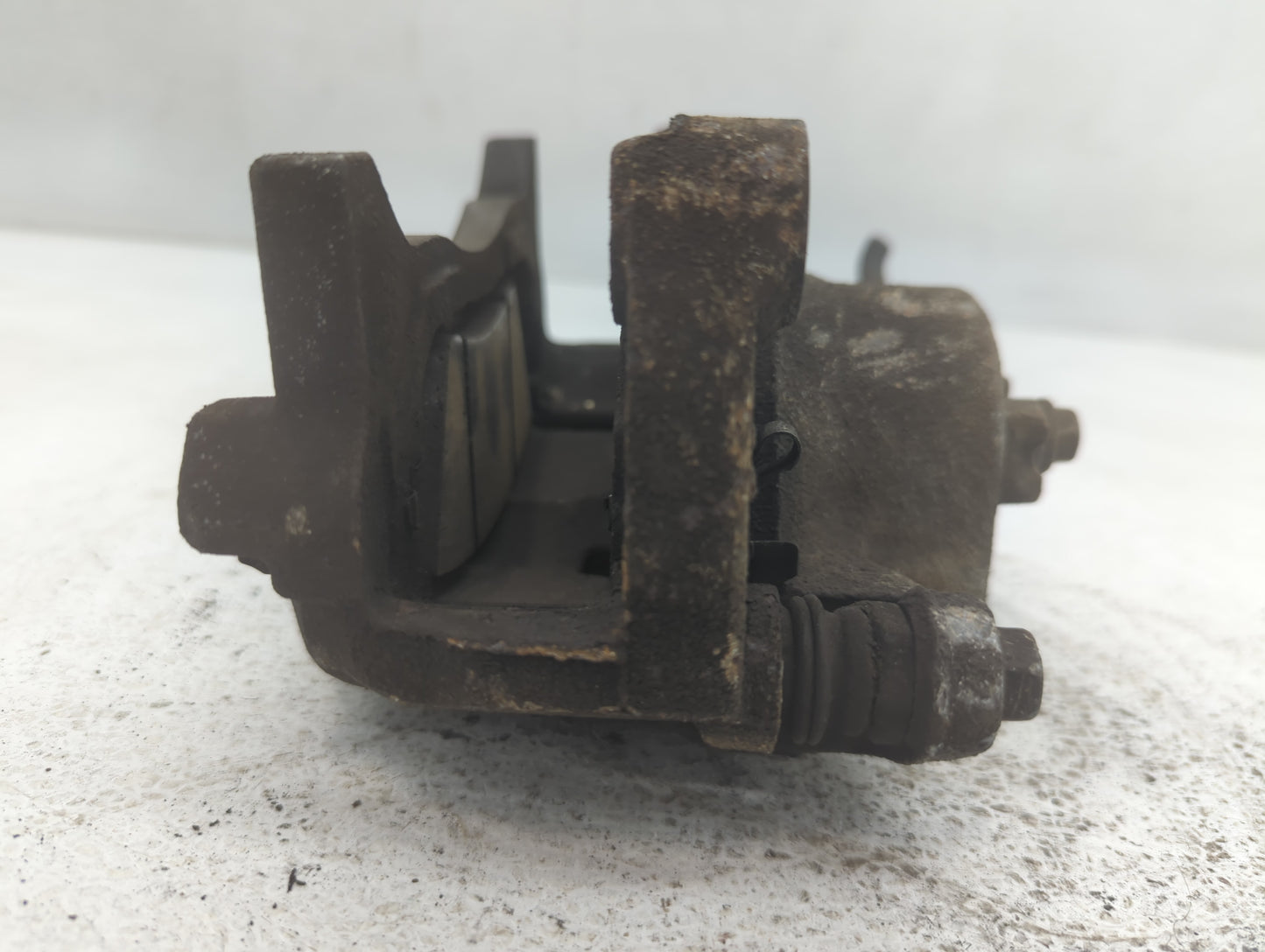 2013-2021 Nissan Altima Front Driver Left Brake Caliper - Oemusedautoparts1.com