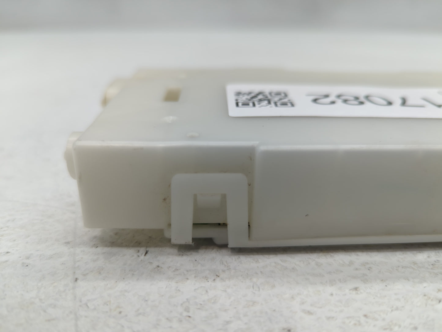 2016 Nissan Altima Bluetooth Phone Communication Control Module Ccm Oem - Oemusedautoparts1.com