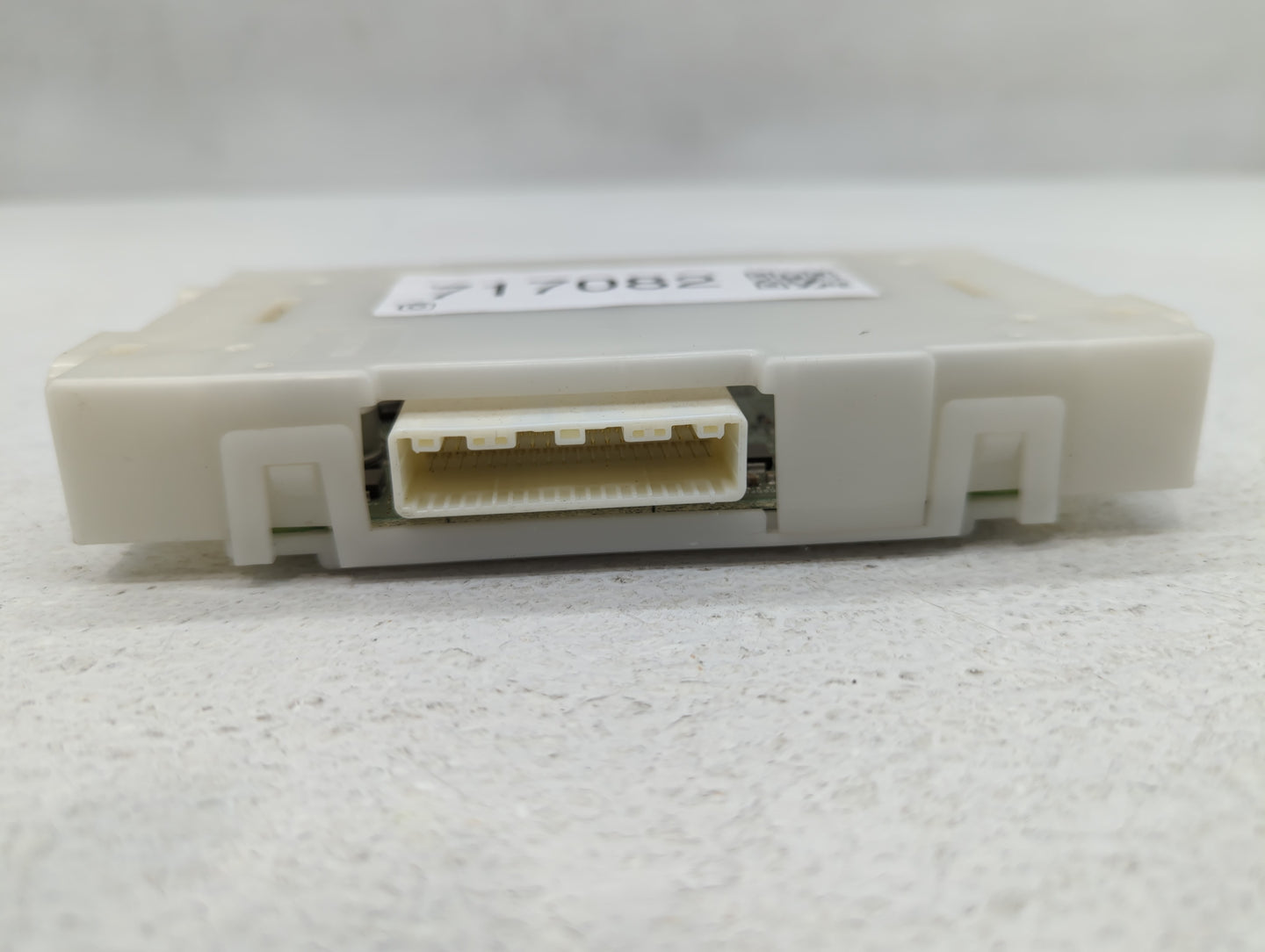2016 Nissan Altima Bluetooth Phone Communication Control Module Ccm Oem - Oemusedautoparts1.com
