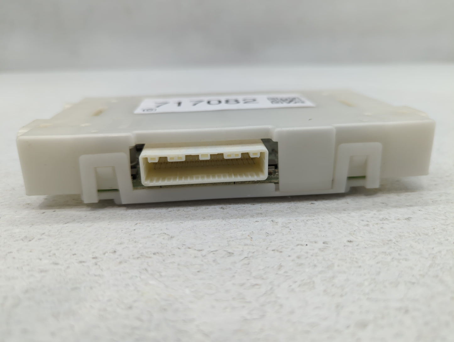 2016 Nissan Altima Bluetooth Phone Communication Control Module Ccm Oem - Oemusedautoparts1.com