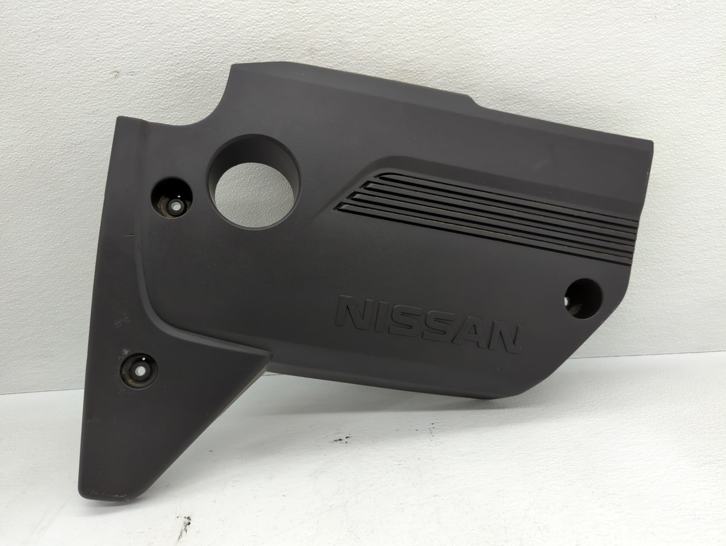 2016 Nissan Altima Engine Cover - Oemusedautoparts1.com