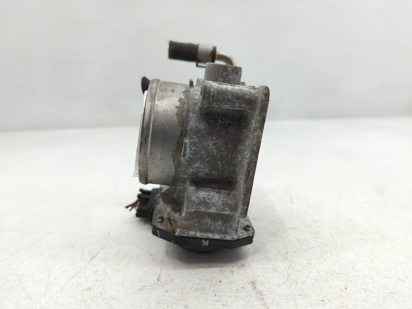 2013-2018 Nissan Altima Throttle Body P/N:6B29-02820 3TA60-01 A Fits Fits 2013 2014 2015 2016 2017 2018 2019 2020 OEM Used A