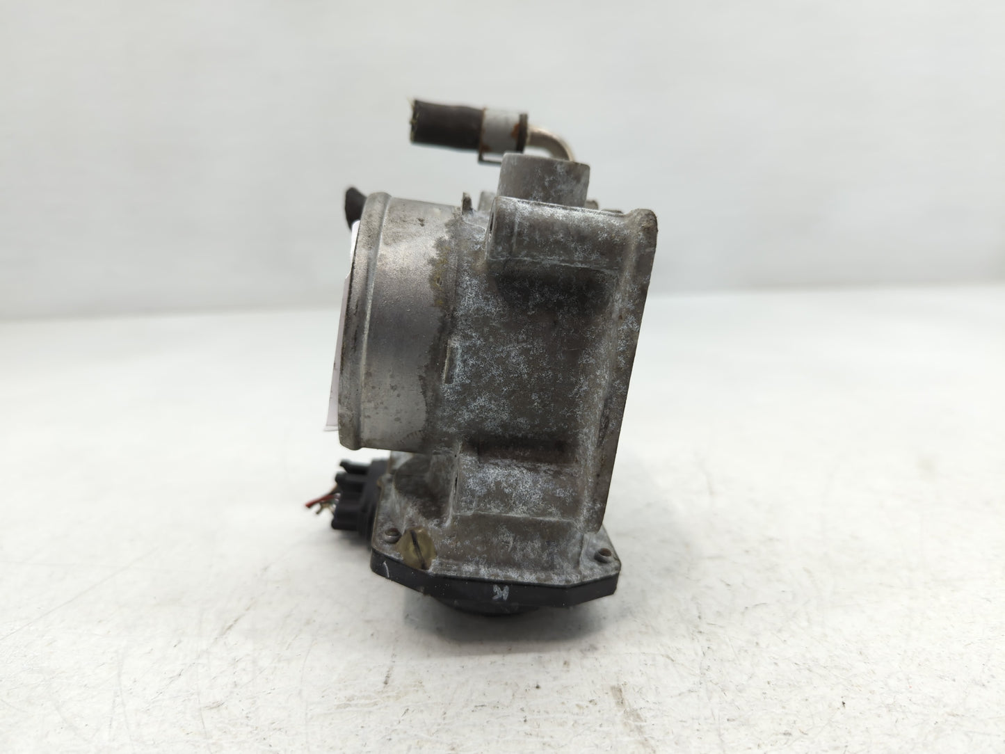 2013-2018 Nissan Altima Throttle Body P/N:6B29-02820 3TA60-01 A Fits Fits 2013 2014 2015 2016 2017 2018 2019 2020 OEM Used A