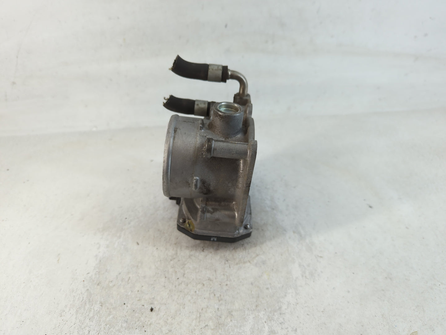 2013-2018 Nissan Altima Throttle Body P/N:3TA60-01 A Fits Fits 2013 2014 2015 2016 2017 2018 2019 2020 OEM Used Auto Parts -