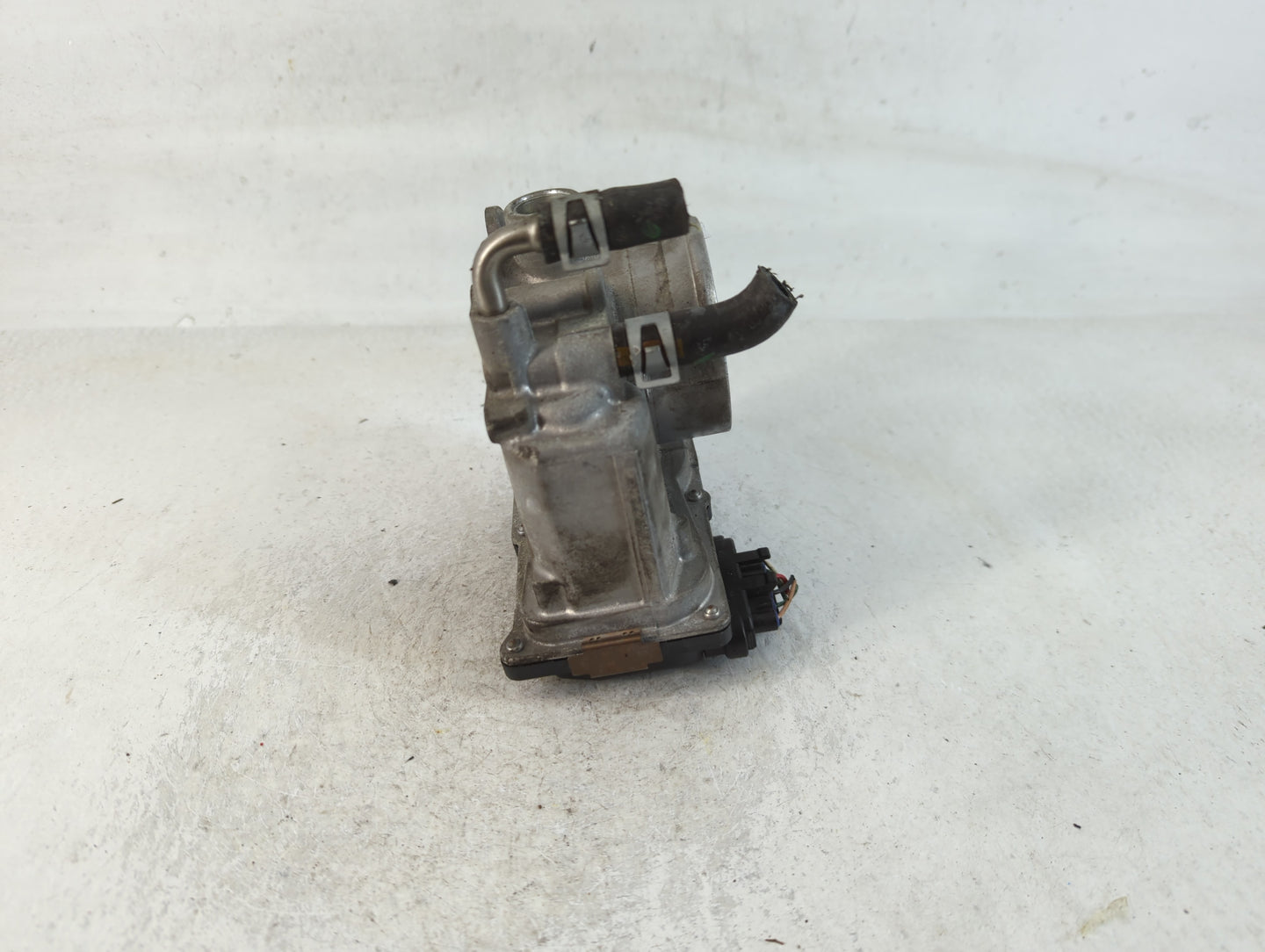 2013-2018 Nissan Altima Throttle Body P/N:3TA60-01 A Fits Fits 2013 2014 2015 2016 2017 2018 2019 2020 OEM Used Auto Parts -