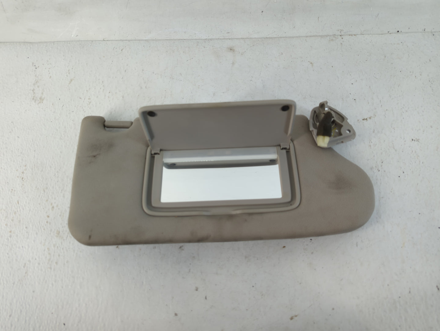 2013-2018 Nissan Altima Sun Visor Shade Replacement Passenger Right Mirror Fits Fits 2013 2014 2015 2016 2017 2018 OEM Used 