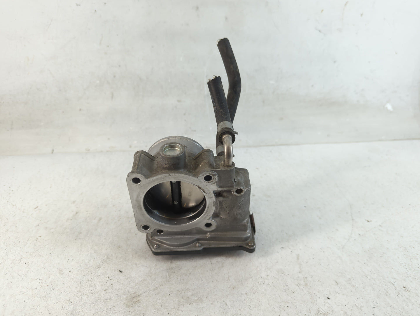 2013-2018 Nissan Altima Throttle Body P/N:3TA60-01 A Fits Fits 2013 2014 2015 2016 2017 2018 2019 2020 OEM Used Auto Parts -