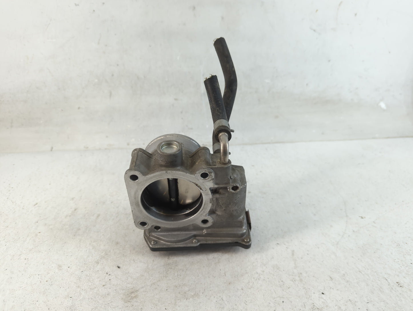 2013-2018 Nissan Altima Throttle Body P/N:3TA60-01 A Fits Fits 2013 2014 2015 2016 2017 2018 2019 2020 OEM Used Auto Parts -