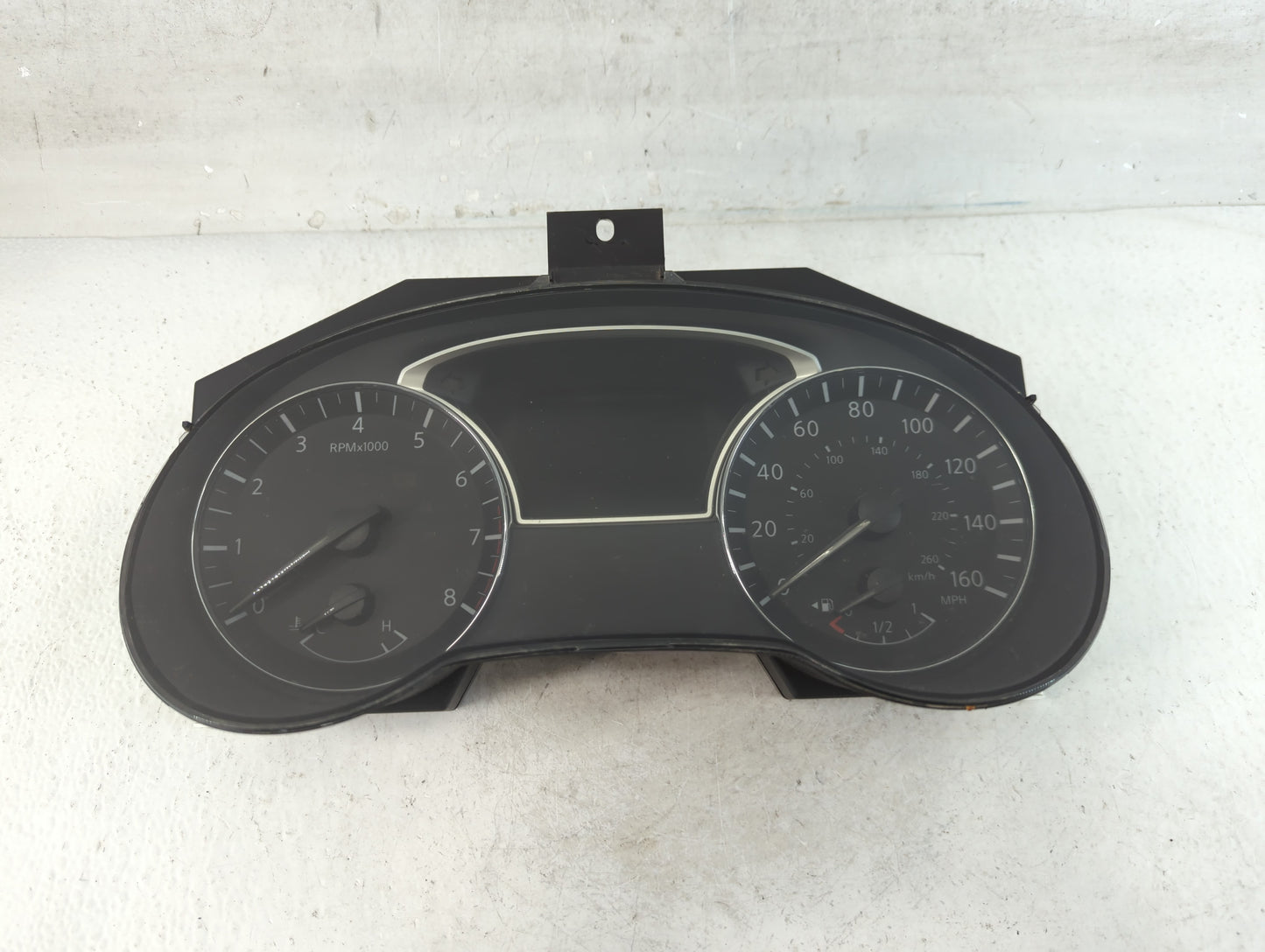 2016-2017 Nissan Altima Instrument Cluster Speedometer Gauges P/N:25810 9HS8B Fits Fits 2016 2017 OEM Used Auto Parts - Oemu