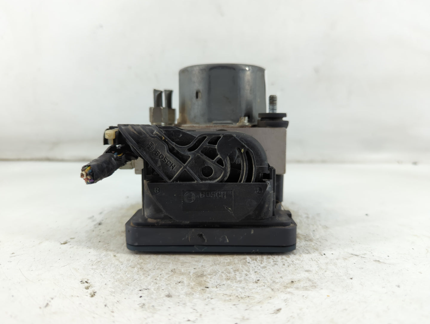 2016-2017 Nissan Altima ABS Pump Control Module Replacement P/N:47660 9HS0A Fits Fits 2016 2017 OEM Used Auto Parts - Oemuse