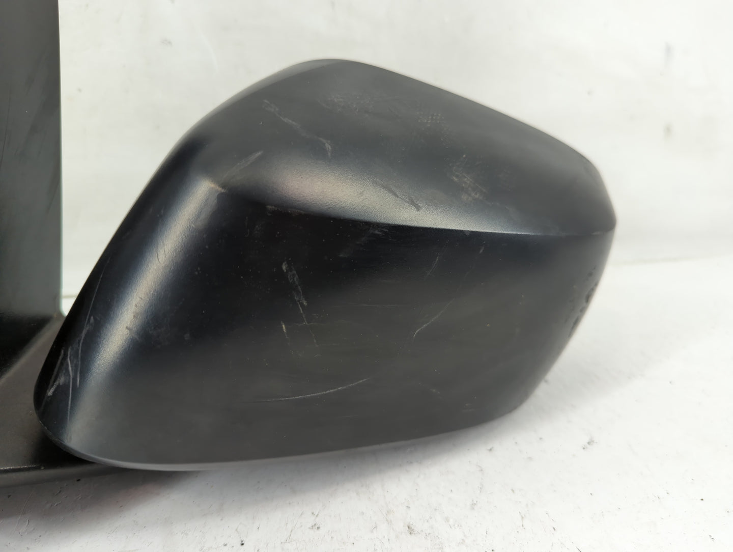 2005-2021 Nissan Frontier Driver Side View Mirror - Left Door Mirror OEM Used - Oemusedautoparts1.com