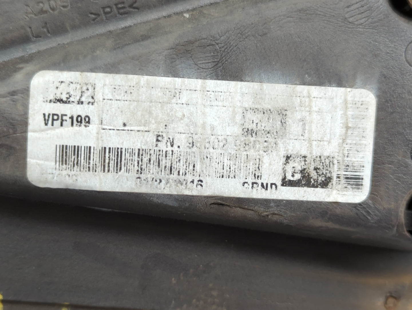 2005-2021 Nissan Frontier Driver Side View Mirror - Left Door Mirror OEM Used - Oemusedautoparts1.com