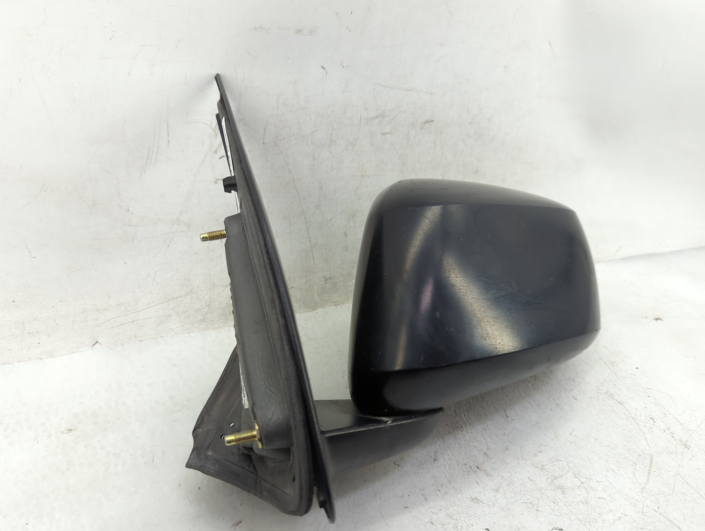 2005-2021 Nissan Frontier Driver Side View Mirror - Left Door Mirror OEM Used - Oemusedautoparts1.com