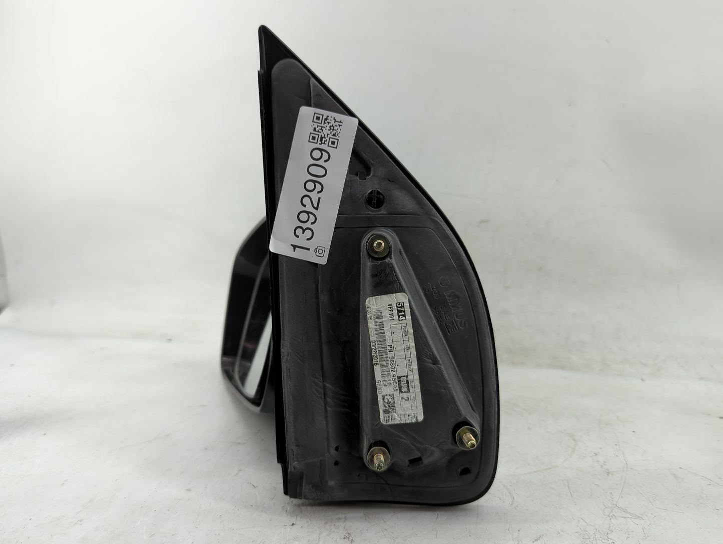 2005-2021 Nissan Frontier Driver Side View Mirror - Left Door Mirror OEM Used - Oemusedautoparts1.com