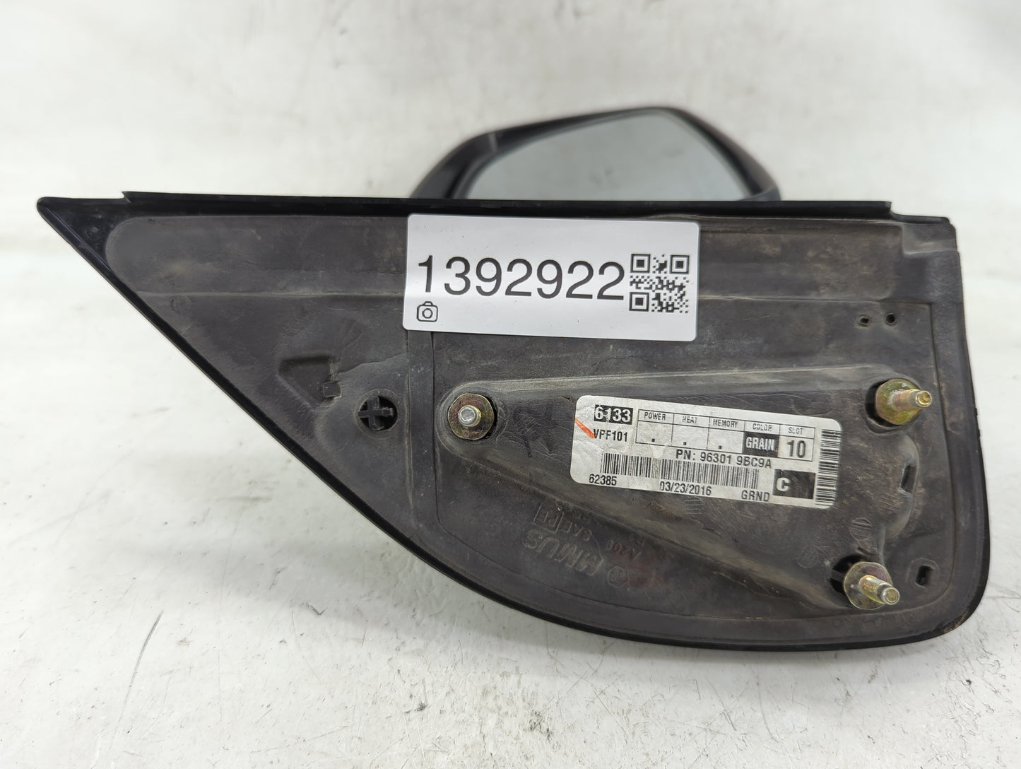 2005-2021 Nissan Frontier Passenger Side View Mirror - Right Door Mirror OEM Used - Oemusedautoparts1.com