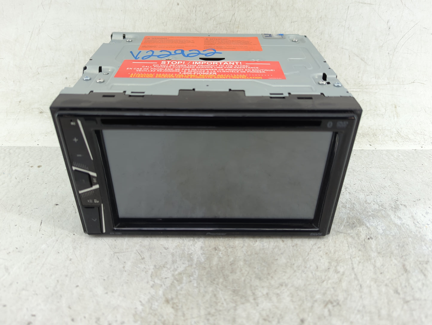 2016 Nissan Frontier Radio AM FM Cd Player Receiver Replacement P/N:AVH-G225BT 6.2" Fits OEM Used Auto Parts - Oemusedautopa