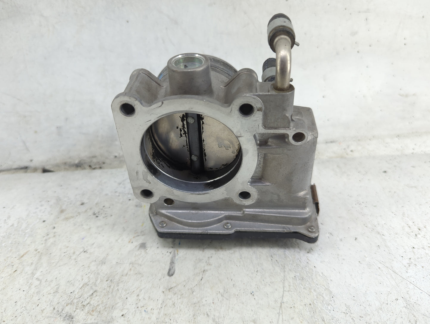 2013-2019 Nissan Frontier Throttle Body P/N:EA-A60-01 5J23, 02796 Fits Fits 2013 2014 2015 2016 2017 2018 2019 OEM Used Auto