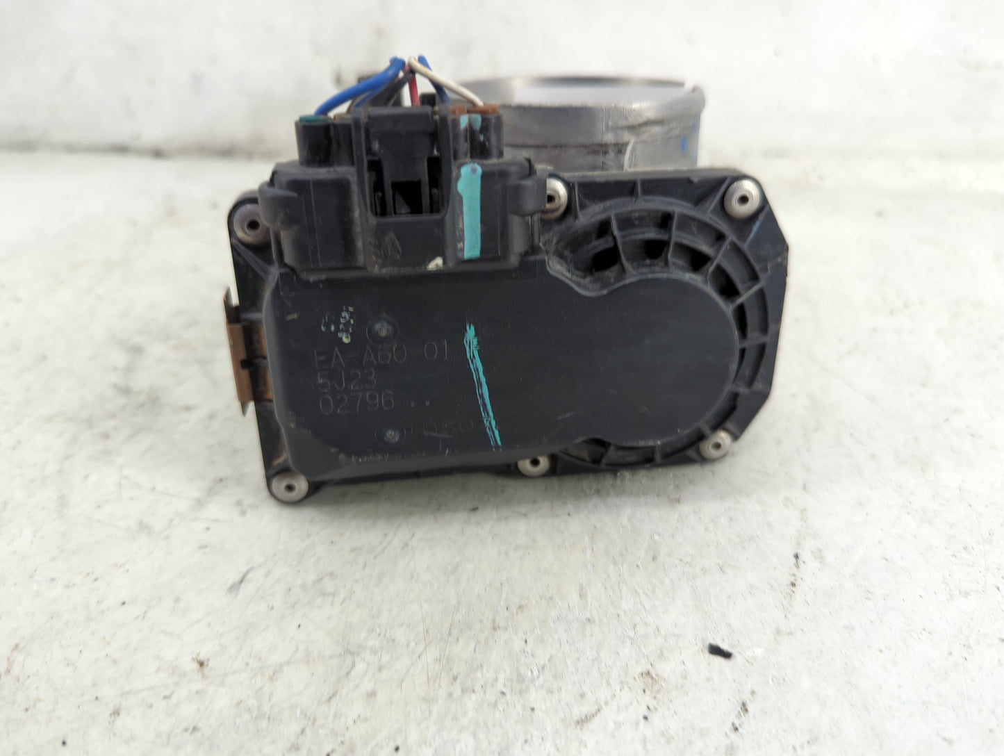 2013-2019 Nissan Frontier Throttle Body P/N:EA-A60-01 5J23, 02796 Fits Fits 2013 2014 2015 2016 2017 2018 2019 OEM Used Auto