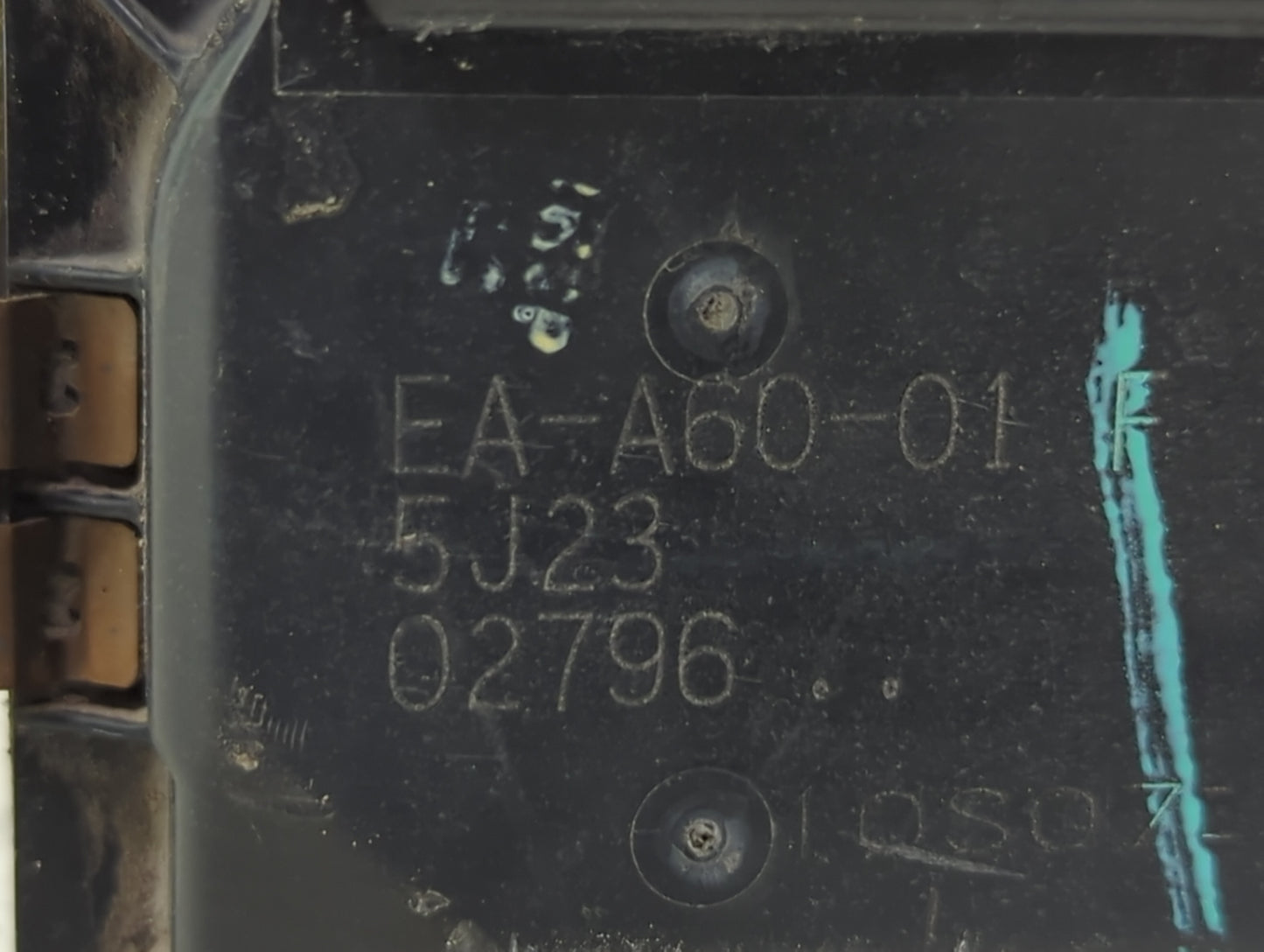 2013-2019 Nissan Frontier Throttle Body P/N:EA-A60-01 5J23, 02796 Fits Fits 2013 2014 2015 2016 2017 2018 2019 OEM Used Auto