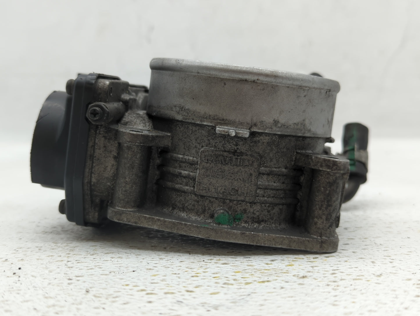 2013-2019 Nissan Frontier Throttle Body P/N:526-01 Fits Fits 2012 2013 2014 2015 2016 2017 2018 2019 2020 OEM Used Auto Part