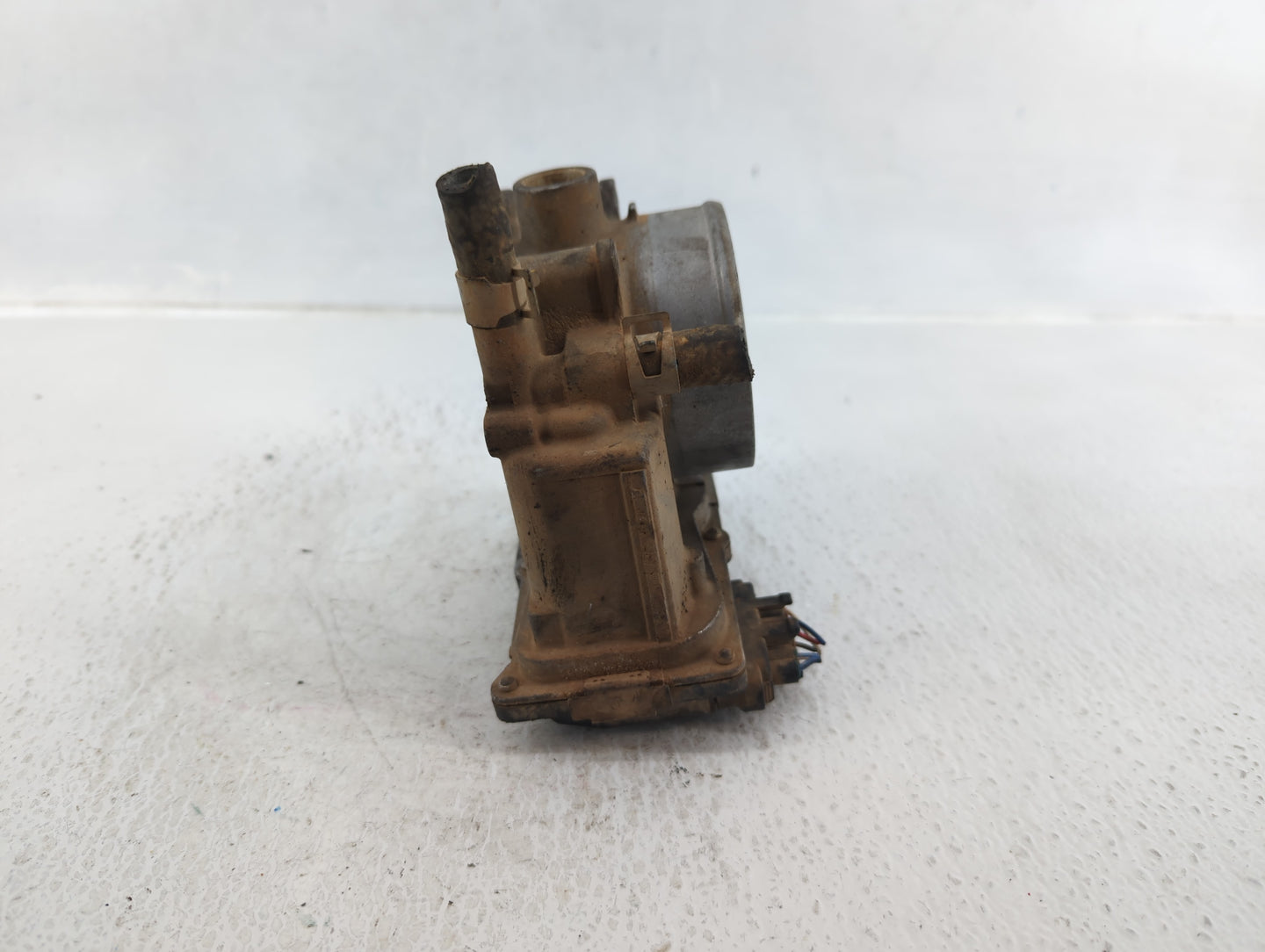 2013-2019 Nissan Frontier Throttle Body P/N:16119 7S001 D Fits Fits 2012 2013 2014 2015 2016 2017 2018 2019 2020 OEM Used Au