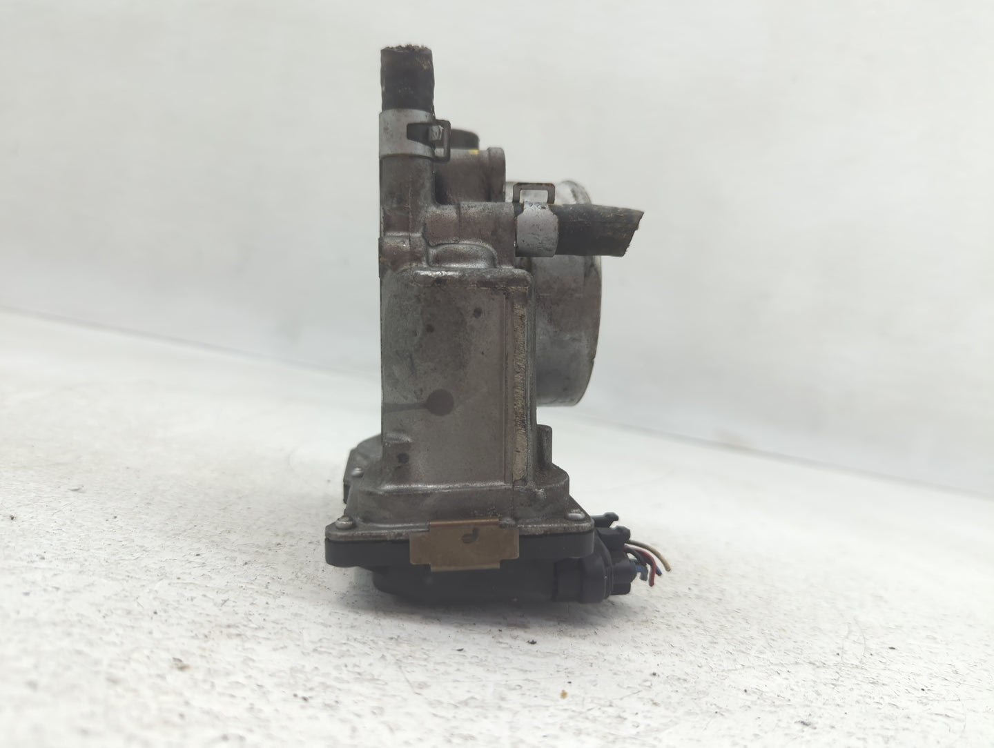 2013-2019 Nissan Frontier Throttle Body P/N:16119 7S001 D Fits Fits 2012 2013 2014 2015 2016 2017 2018 2019 2020 OEM Used Au