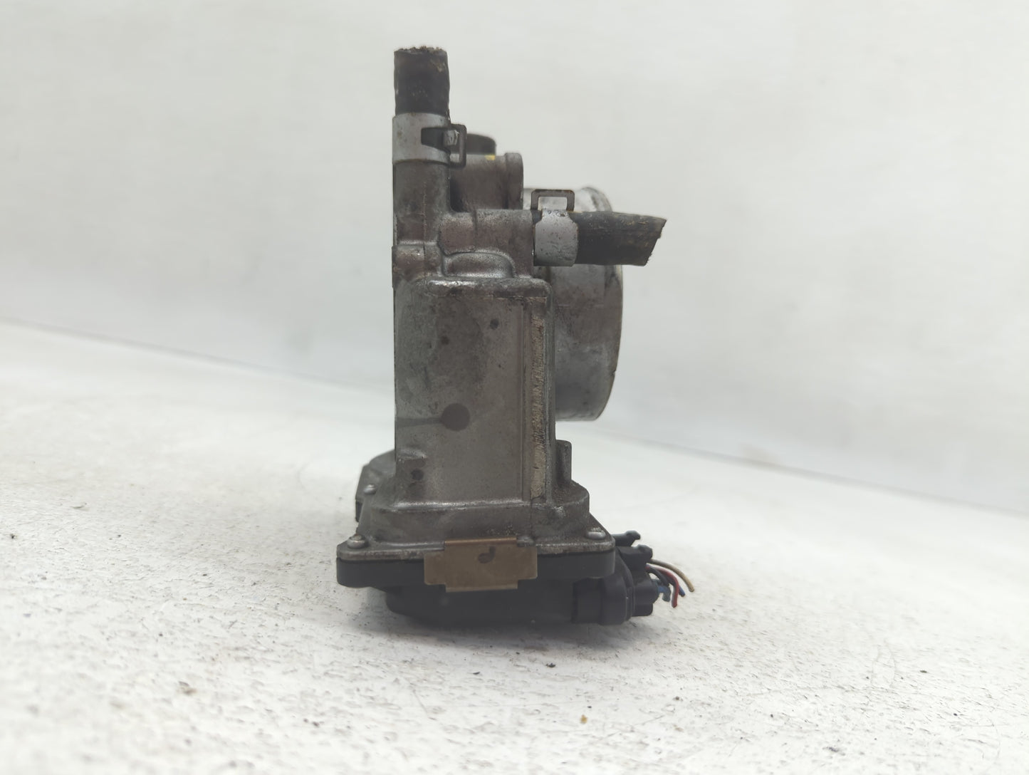 2013-2019 Nissan Frontier Throttle Body P/N:16119 7S001 D Fits Fits 2012 2013 2014 2015 2016 2017 2018 2019 2020 OEM Used Au